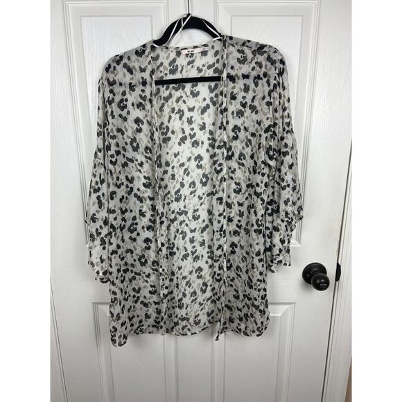 White Animal Leopard Print Sheer Lightweight Flare Sleeve Topper Kimono Large - Picture 10 of 10